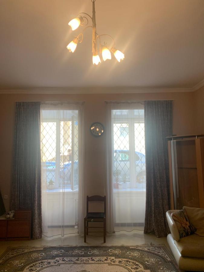 House Apartman Tbiliszi Kültér fotó